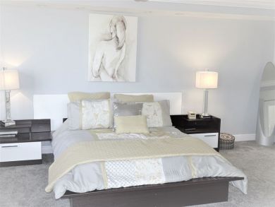 Siesta Key Florida Three Bedroom Beachfront Condo